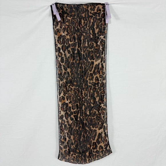 Leopard Print Sheer 55" Scarf - Picture 4 of 5